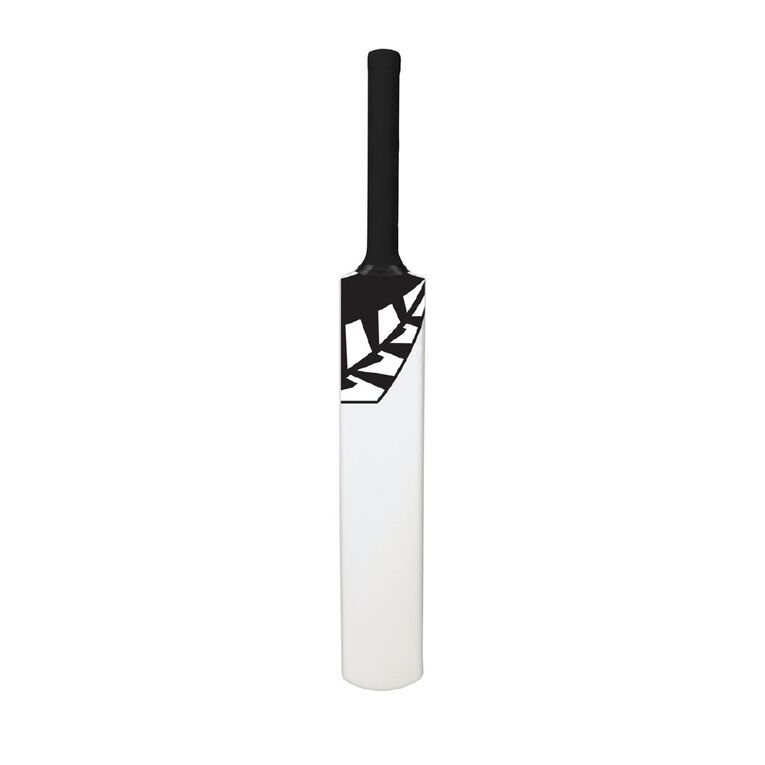 New Zealand Cricket Plastic Cricket Bat and Ball Size 2, , hi-res