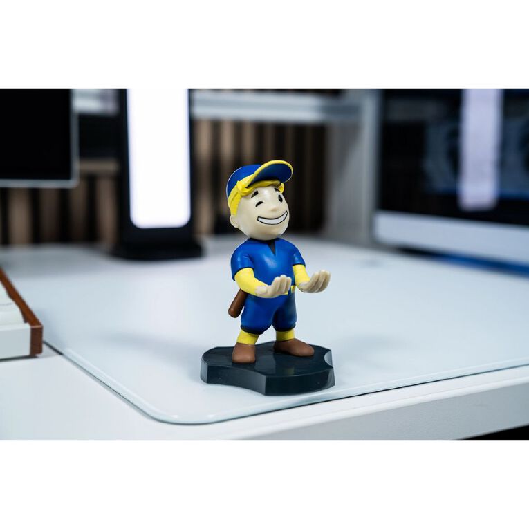 Cable Guys Holdem Big League Vault Boy, , hi-res