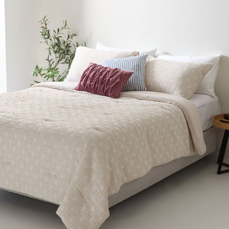 Living & Co 3 Piece Comforter Set Matelasse Bud Natural King, , hi-res