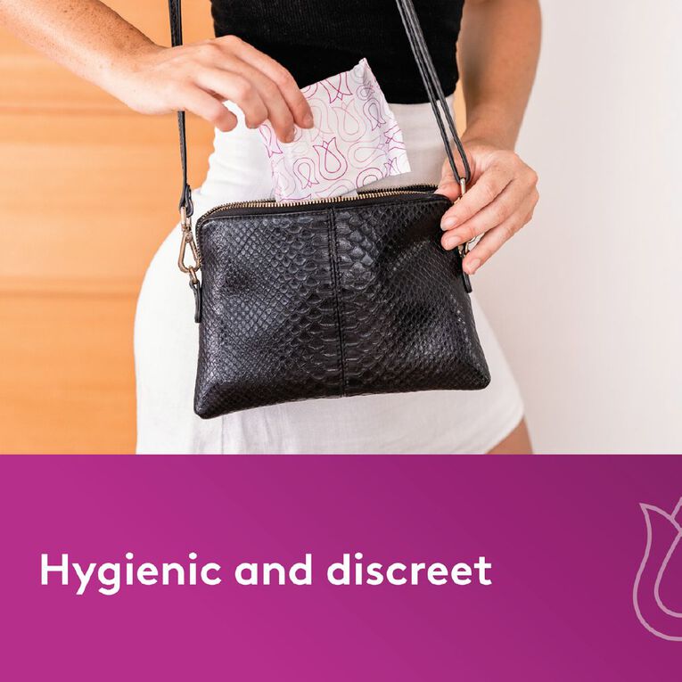 Poise Light Liners 18 Pack, , hi-res