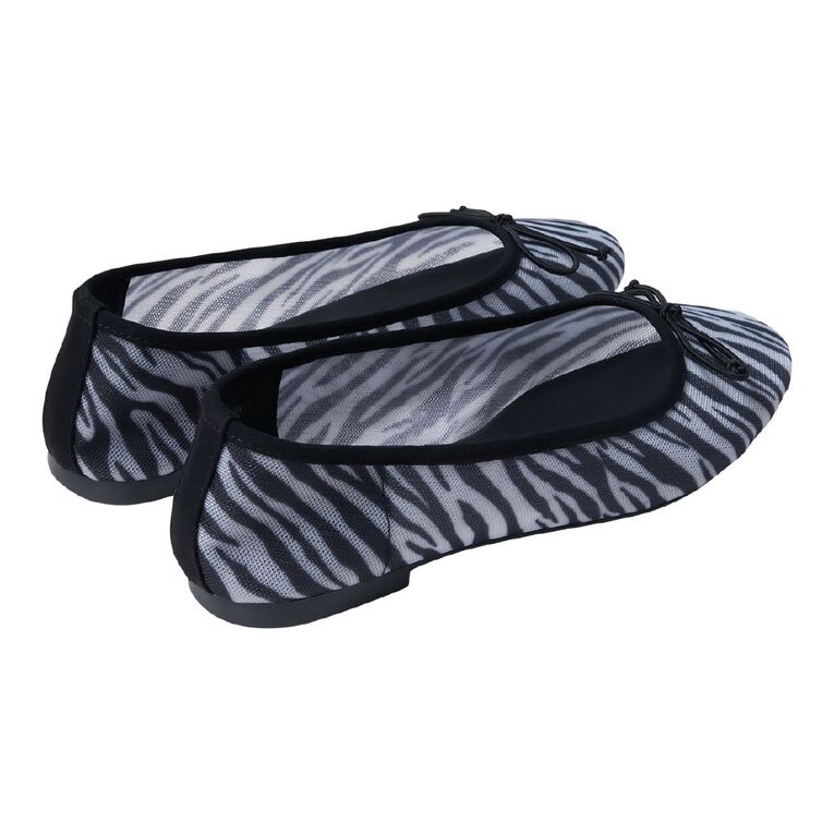 H&H Women's Zelda Ballet, Black/White, hi-res
