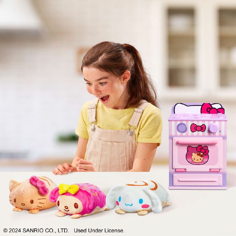 Cookeez Hello Kitty Makery Oven Playset, , hi-res
