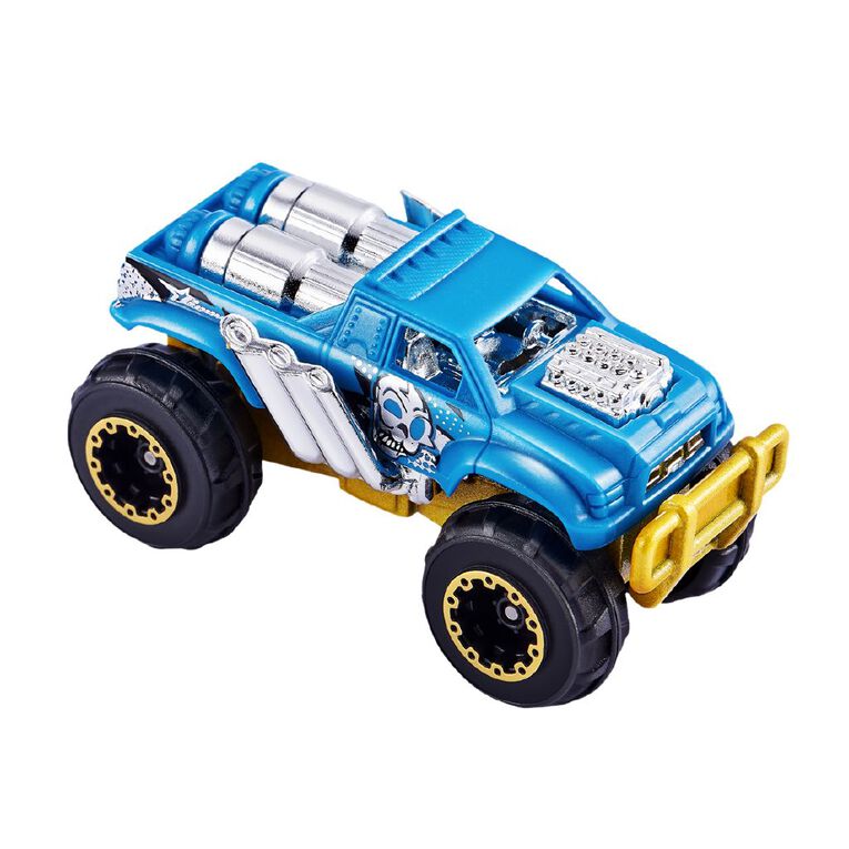 Zuru Metal Machines Cars Single Pack Assorted, , hi-res