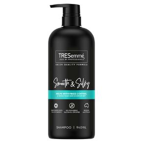 Tresemme Shampoo Smooth And Silky 940ml