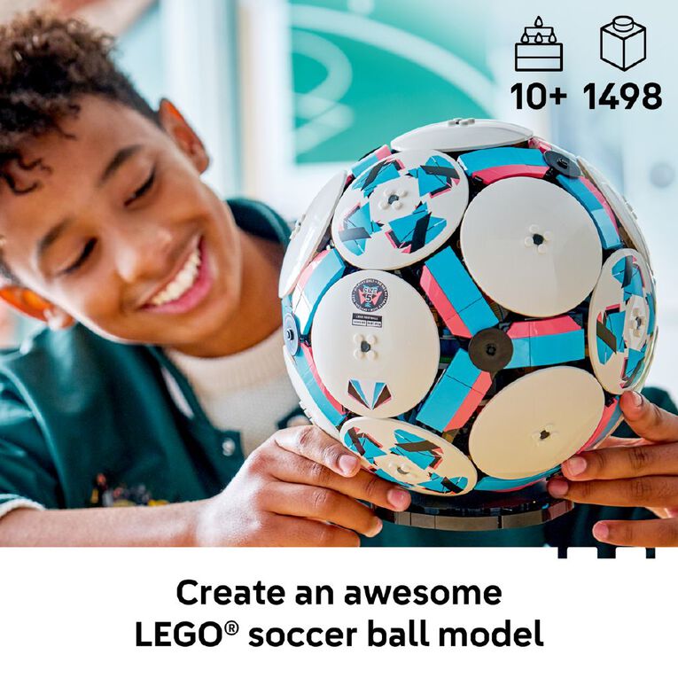 LEGO Editions Sports Edition Football 43019, , hi-res