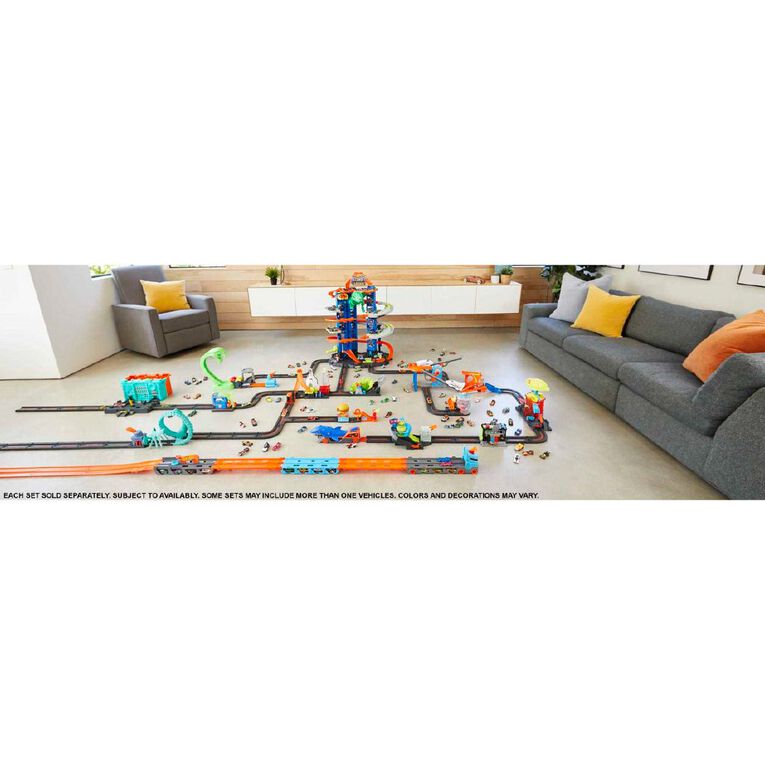 Hot Wheels Shark Chomp Hauler Play Set, , hi-res
