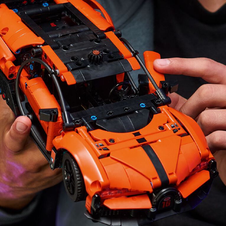LEGO Technic Bugatti Chiron Pur Sport Hypercar 42222, , hi-res