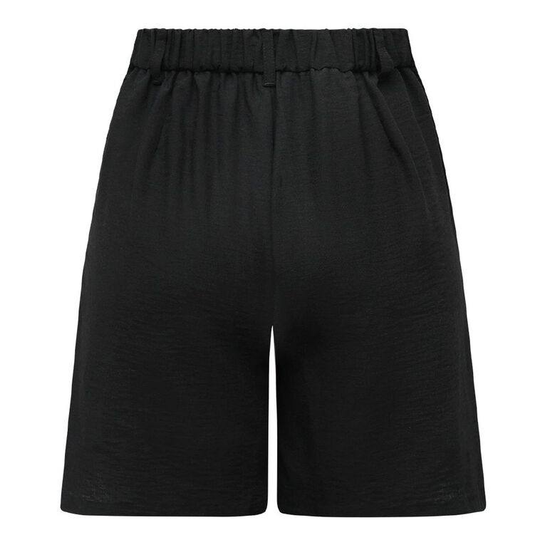 H&H Women's Mid Thigh Pleat Front Shorts, Black, hi-res