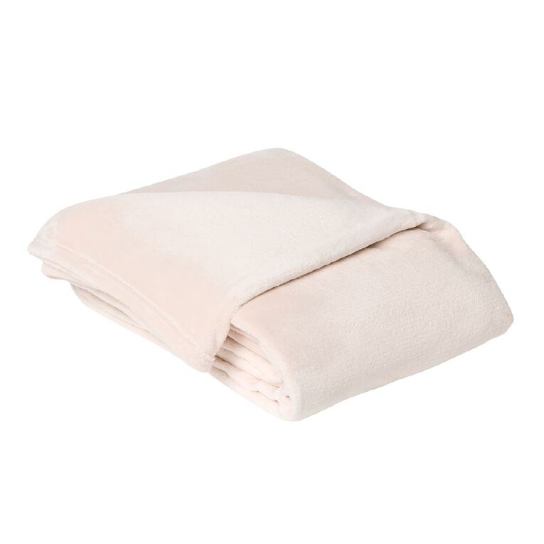 Living & Co Ultra Soft Plush Blanket Pink Queen, , hi-res
