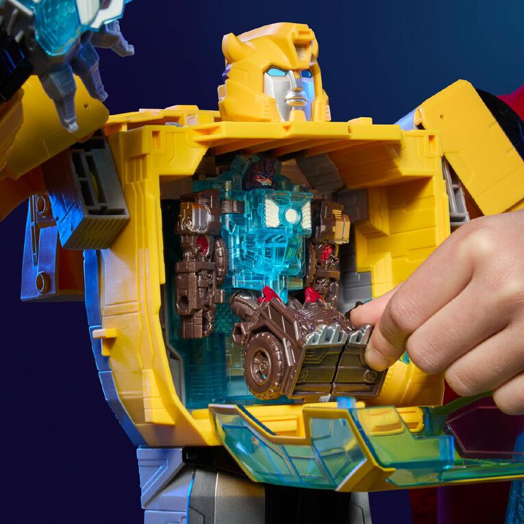 Transformers Cyberworld Power Spark Bumblebee, , hi-res