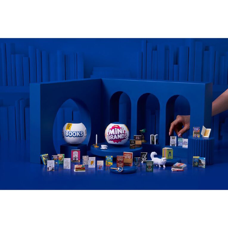 Zuru Mini Brands Book Series 2, , hi-res