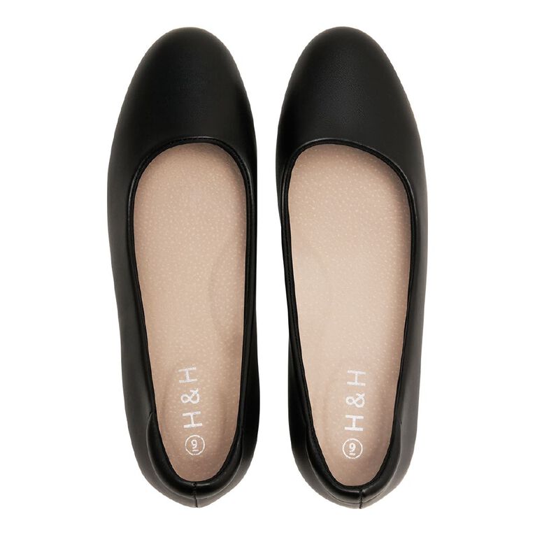 H&H Women's Sally Block Heel Court, Black, hi-res