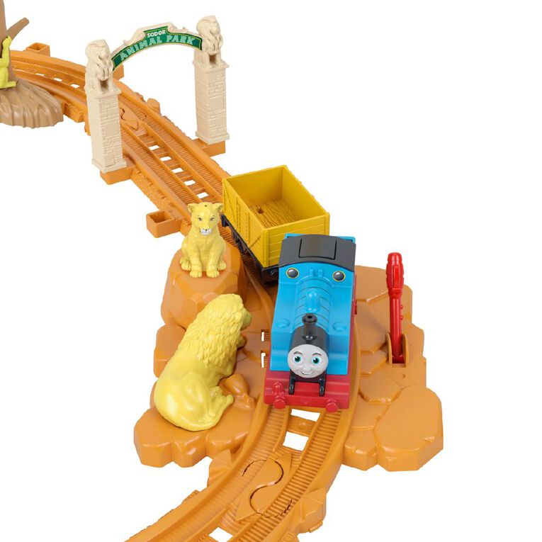 Thomas & Friends Motorised Animal Themed Trackset, , hi-res