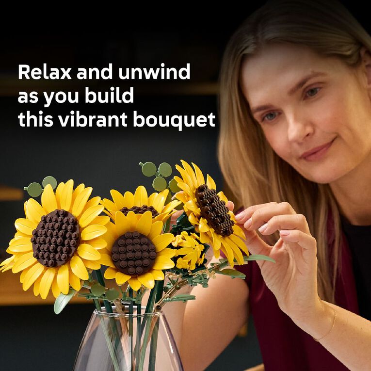 LEGO Botanicals Sunflower Bouquet 11502, , hi-res