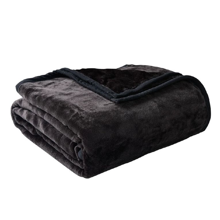 Living & Co 400gsm Mink Feel Blanket Black Queen, , hi-res