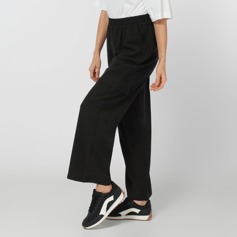 H&H Women's Twill Wide Leg Cargo Pants, Black, hi-res