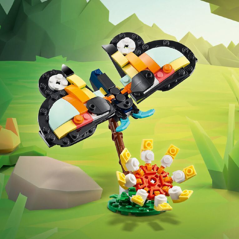 LEGO CREATOR Wild Animals Tropical Toucan 31173, , hi-res