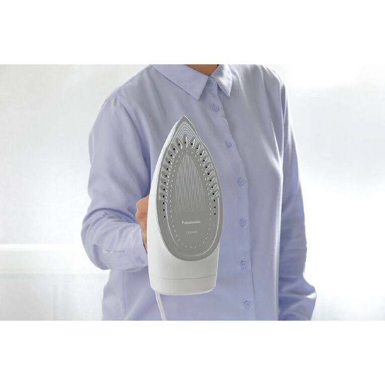Panasonic Ceramic Soleplate Steam Iron 2400W NI-S530ASJ, , hi-res