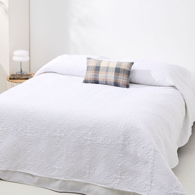 Living & Co Coverlet Patterned Parma White Queen, , hi-res