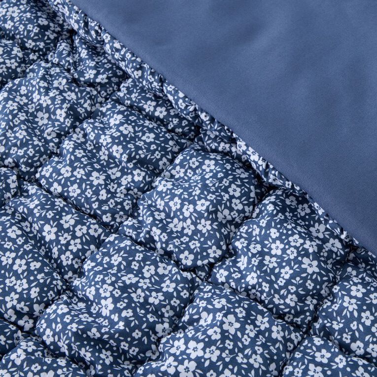 Living & Co 3 Piece Comforter Set Bubble Blue Queen, Blue, hi-res