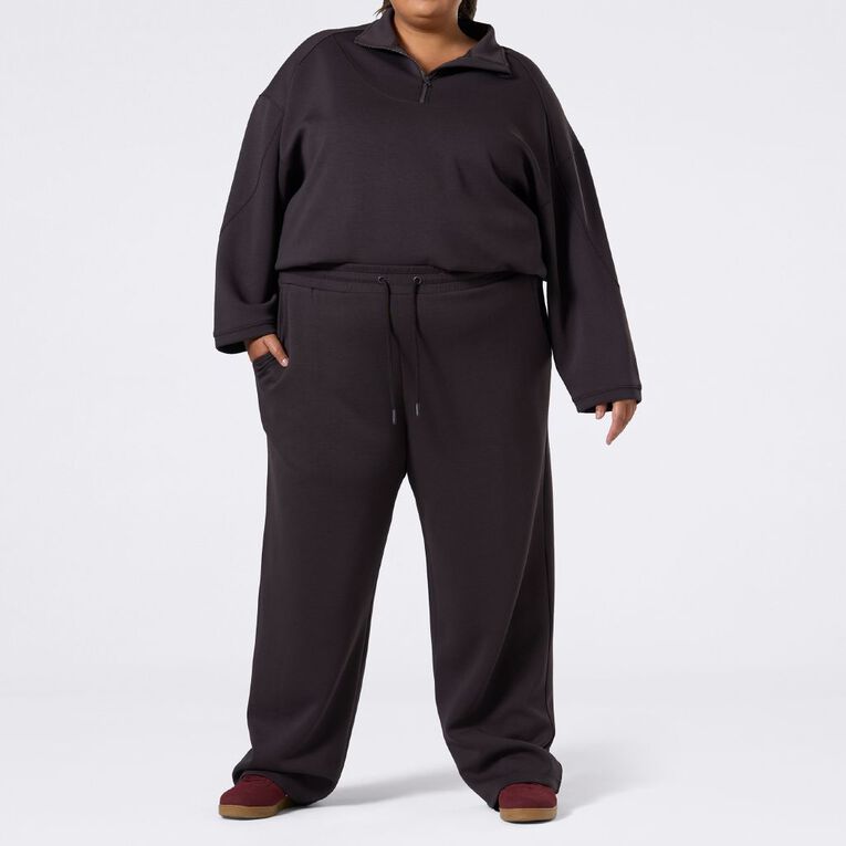 H&H Curve Women's Interlock Smart Sweatpants, Brown Dark, hi-res
