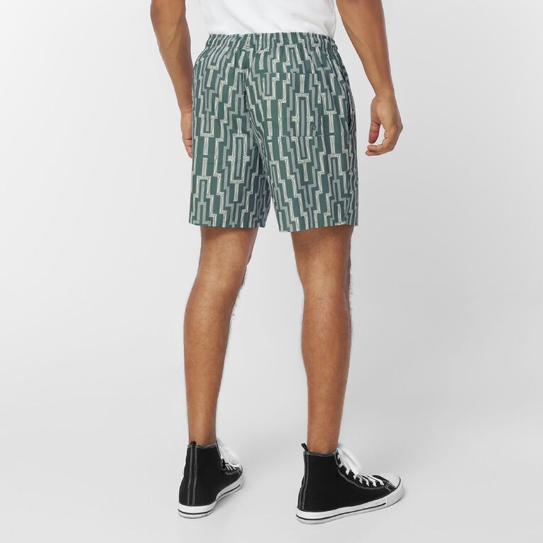 Karanga Ink Men's Shorts, Green Dark, hi-res