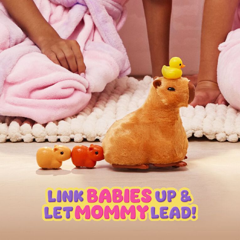 Zuru Pets Alive Mommy and Baby Surprise Series 1 Capybara, , hi-res