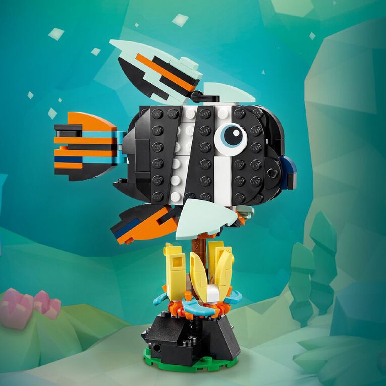 LEGO CREATOR Wild Animals Tropical Toucan 31173, , hi-res