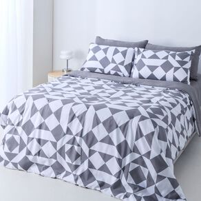 Living & Co 7 Piece Bed in a Bag Geo Grey Queen