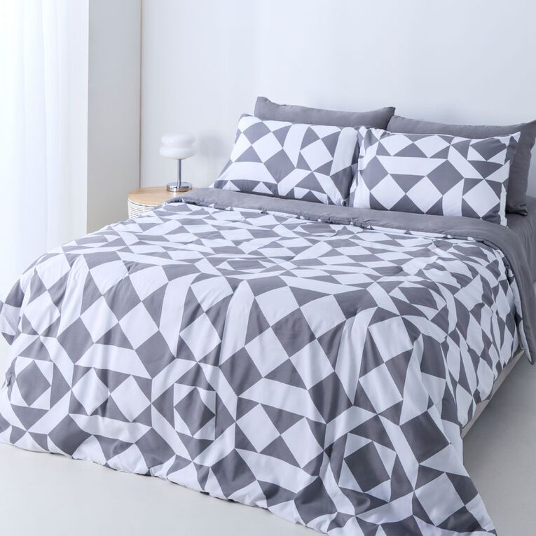 Living & Co 7 Piece Bed in a Bag Geo Grey Queen, , hi-res