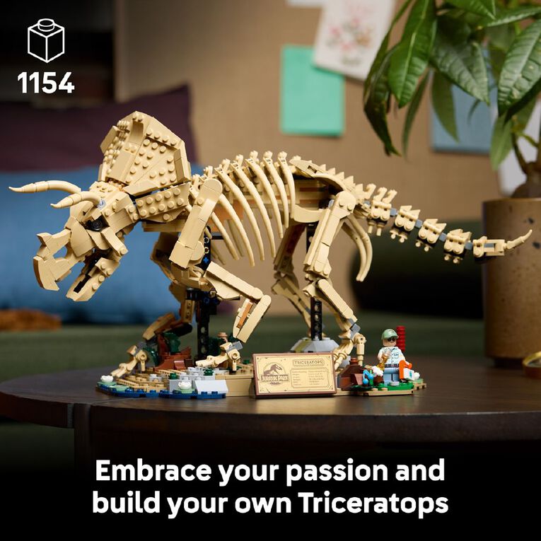 LEGO Jurassic World Dinosaur Fossils Triceratops 77985, , hi-res