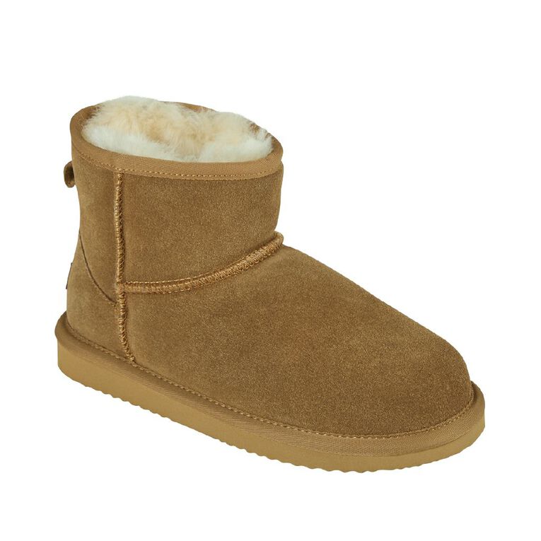NEW ZEALAND SHEEPSKIN CO. Senior Kids' Sheepskin Lined Boots Slippers, Brown Light, hi-res