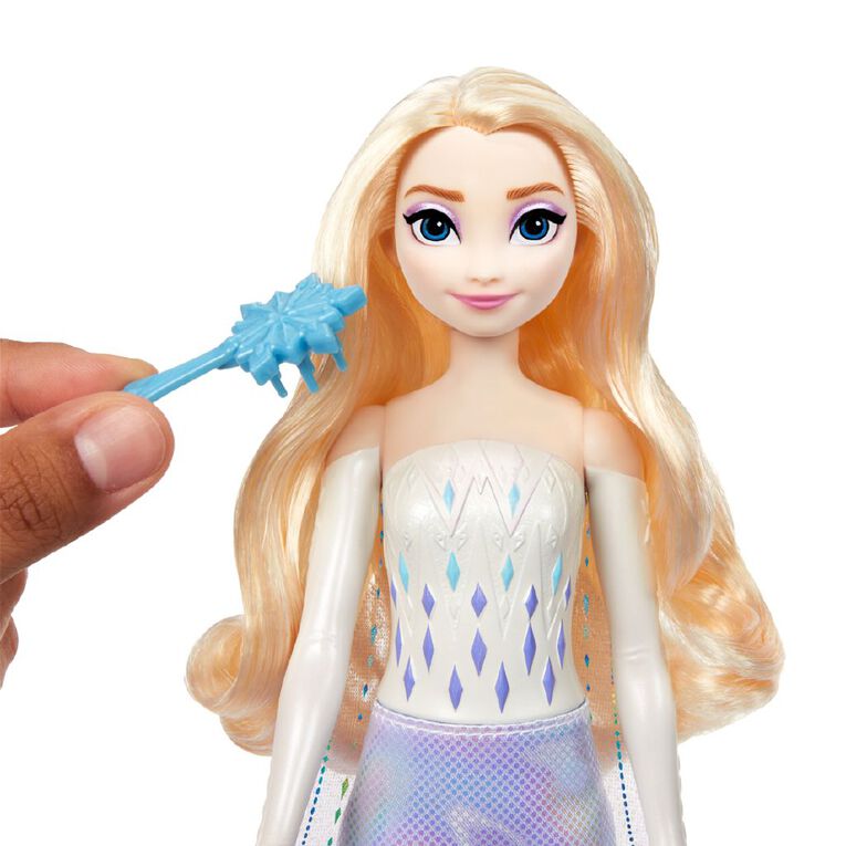 Disney Princess Frozen Elsa Spin & Reveal Doll | The Warehouse