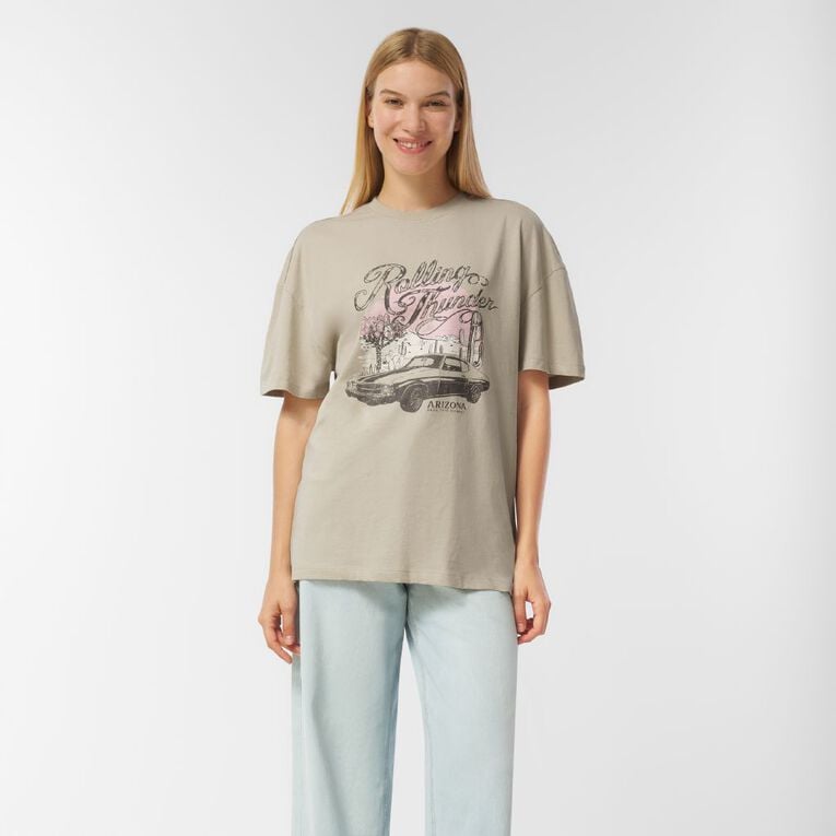 H&H Women's Short Sleeve Boyfriend Graphic Tee, Brown Light RLG THNDER, hi-res