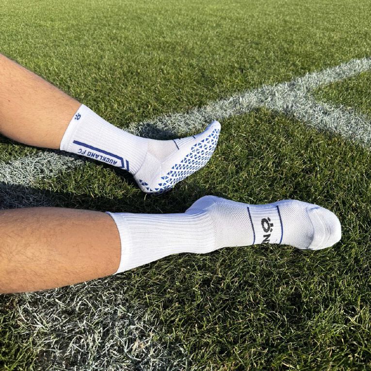 ONZ Auckland FC Grip Socks White Medium, , hi-res