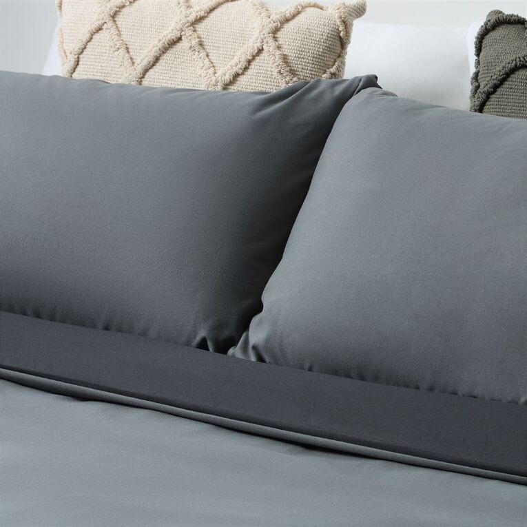 Living & Co Duvet Cover Set Microfibre Reversible Black/Grey Single, , hi-res