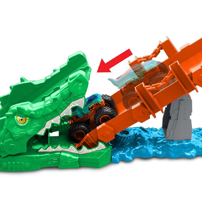 Hot Wheels Monster Trucks Knock the Croc Challenge, , hi-res
