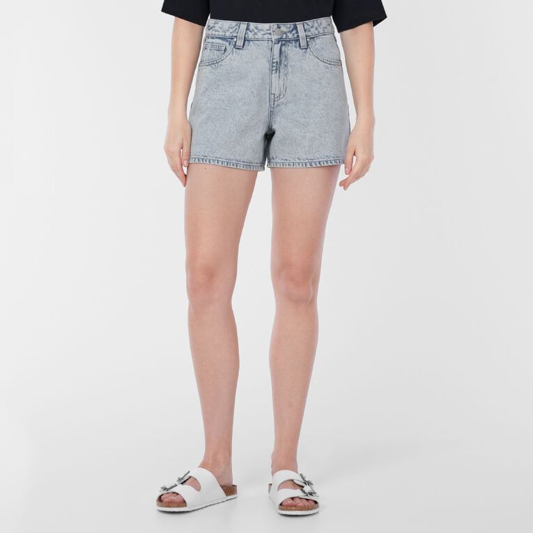 H&H Women's Essential Denim Shorts, Denim Light, hi-res