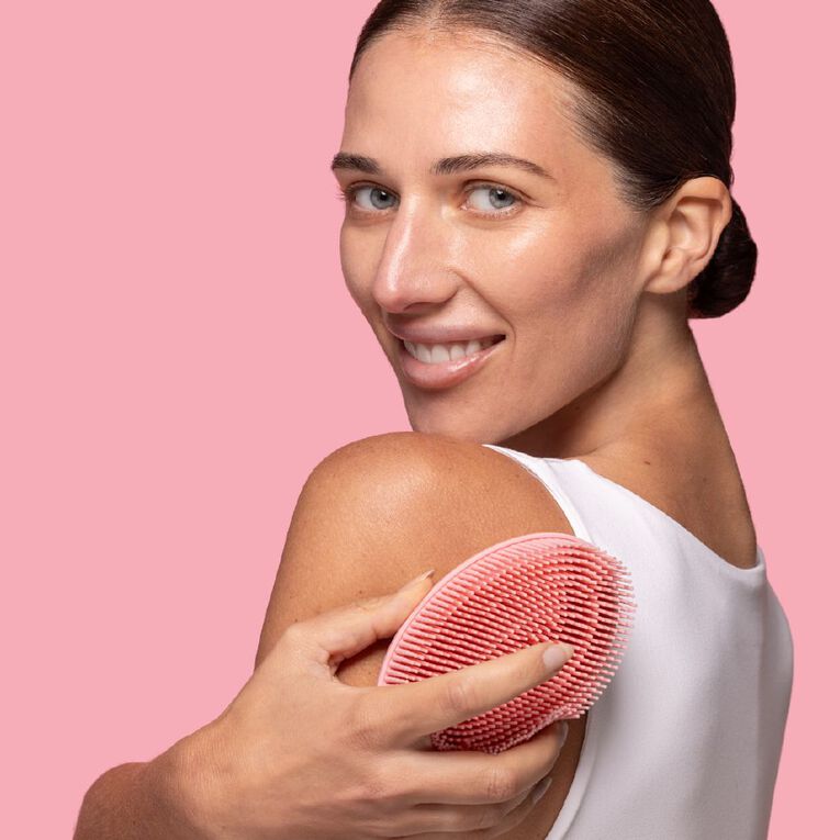 MCoBeauty 3-In-1 Wet Body Brush & Scalp Massager, , hi-res