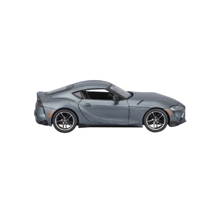 Maisto 1:24 Special Edition Assorted, , hi-res