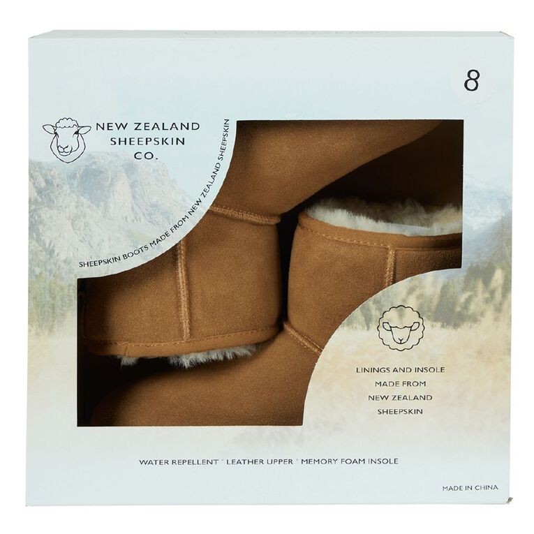 NEW ZEALAND SHEEPSKIN CO. Women's Sheepskin Lined Slipper Boots Box, Brown Light, hi-res
