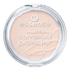 Essence Mattifying Compact Powder 10