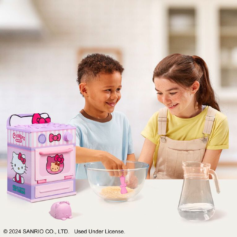 Cookeez Hello Kitty Makery Oven Playset, , hi-res