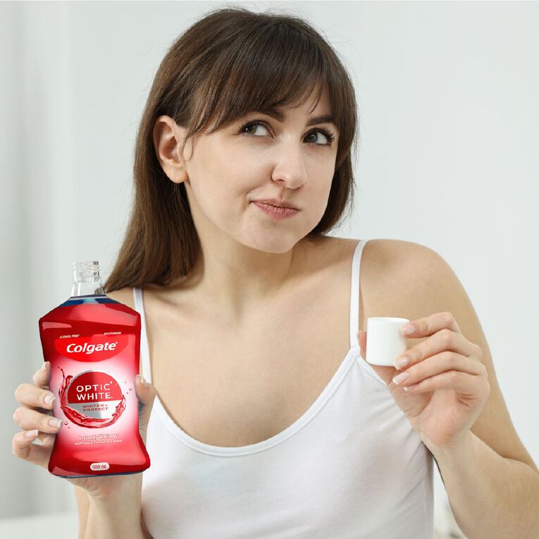 Colgate Optic White Mouthwash Freshmint 500ml, , hi-res