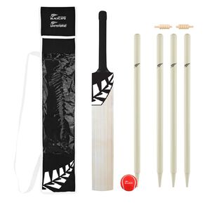 New Zealand Cricket Wooden Cricket Set Size 6