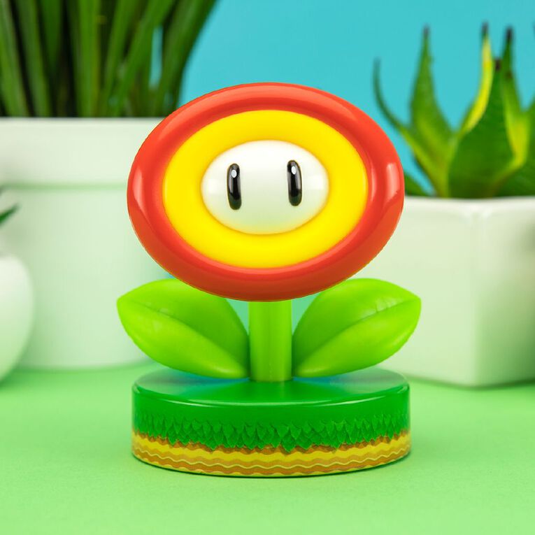 Paladone Super Mario Fire Flower Icon Light, , hi-res