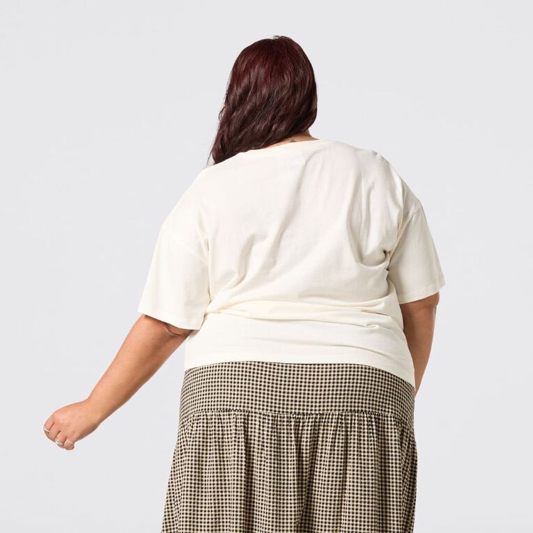 Karanga Ink Women's Curve Tee, Cream, hi-res