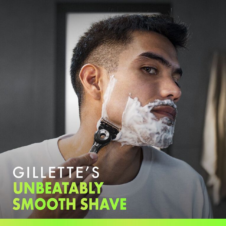 Gillette Labs with Exfoliating Bar Razor For Men, , hi-res