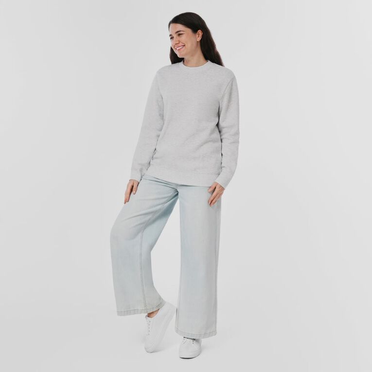 H&H Women's Classic Crew Sweatshirt, Silver Grey, hi-res