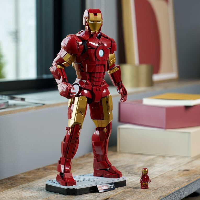 LEGO Marvel Super Heroes Iron Man Mark 3 Collectors Edition 76344, , hi-res